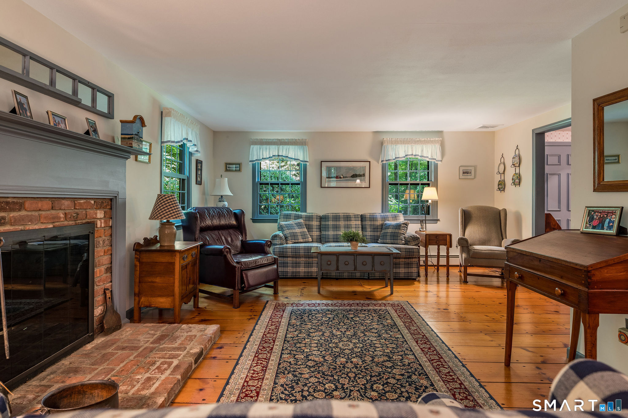 345 Nut Plains Road Guilford, CT 06437 - Photo 4 of 29 Gallery Image 4