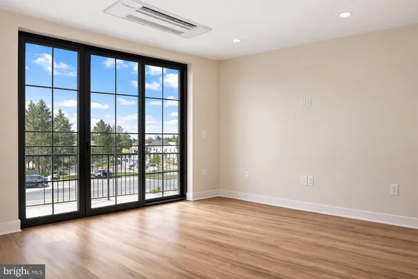 $1,950 | 128 North Bond Street, Unit 206, Bel Air, MD 21014