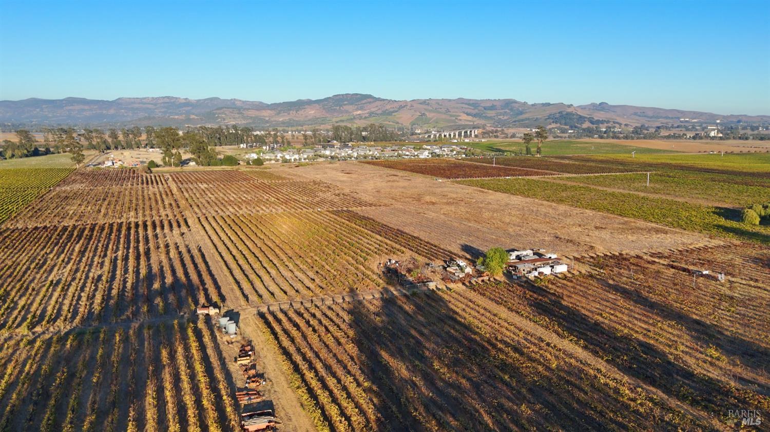2110 Cuttings Wharf Road Napa, CA 94559 - Photo 8 of 11 a view of an ocean from a balcony