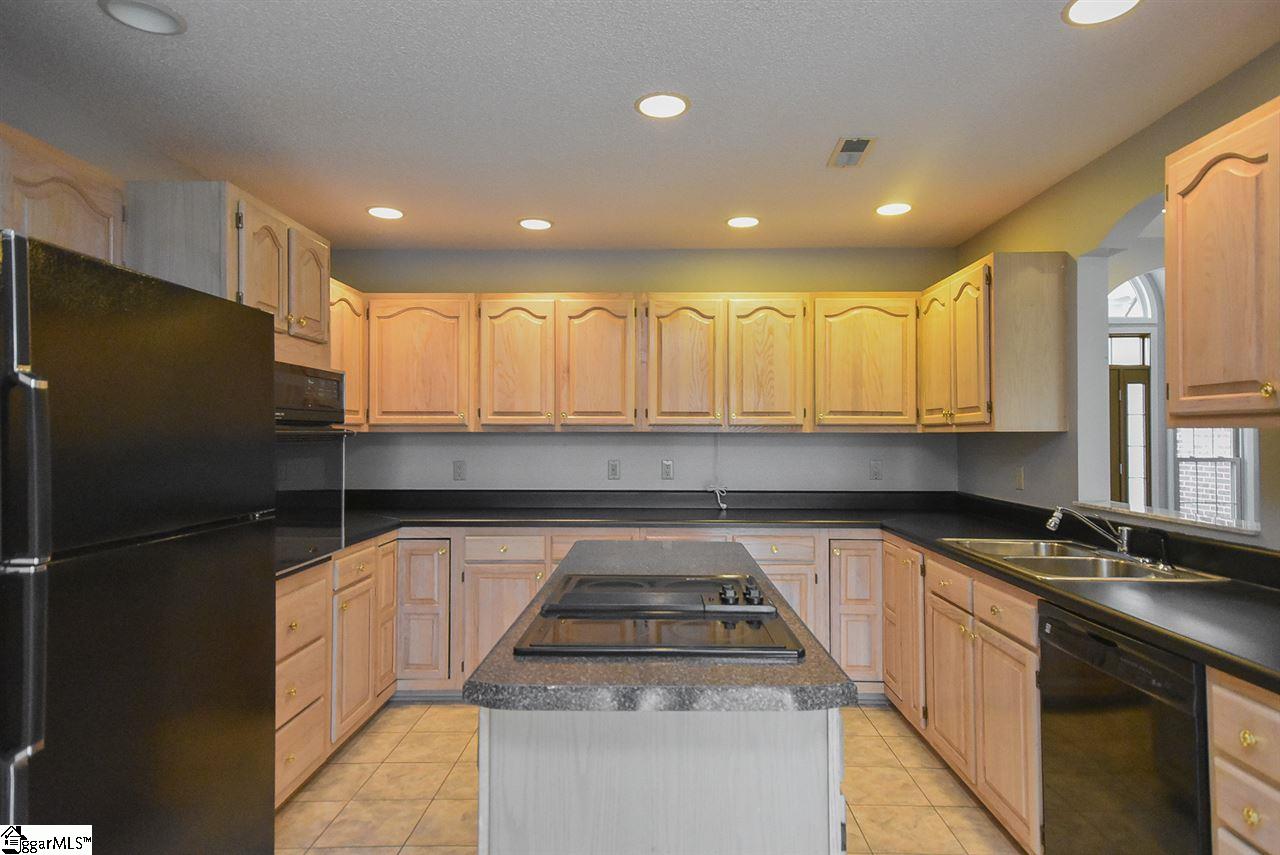 2411 Roper Mountain Road Simpsonville, SC 29681 - Photo 13 of 36 Gallery Image 13