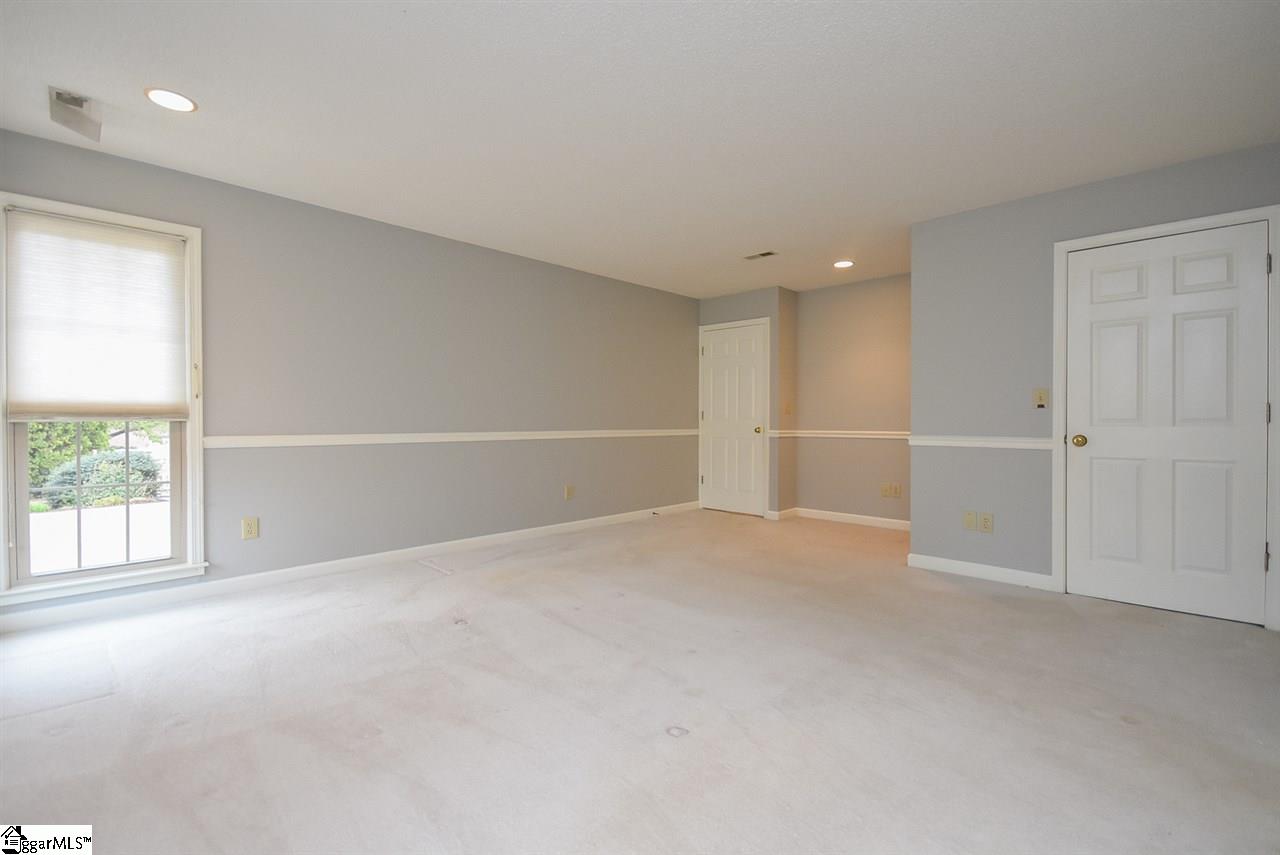 2411 Roper Mountain Road Simpsonville, SC 29681 - Photo 18 of 36 Gallery Image 18