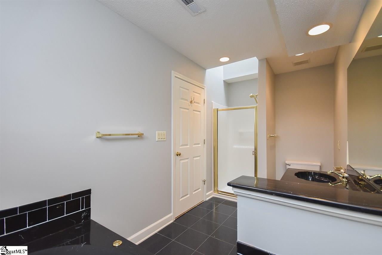 2411 Roper Mountain Road Simpsonville, SC 29681 - Photo 22 of 36 Gallery Image 22