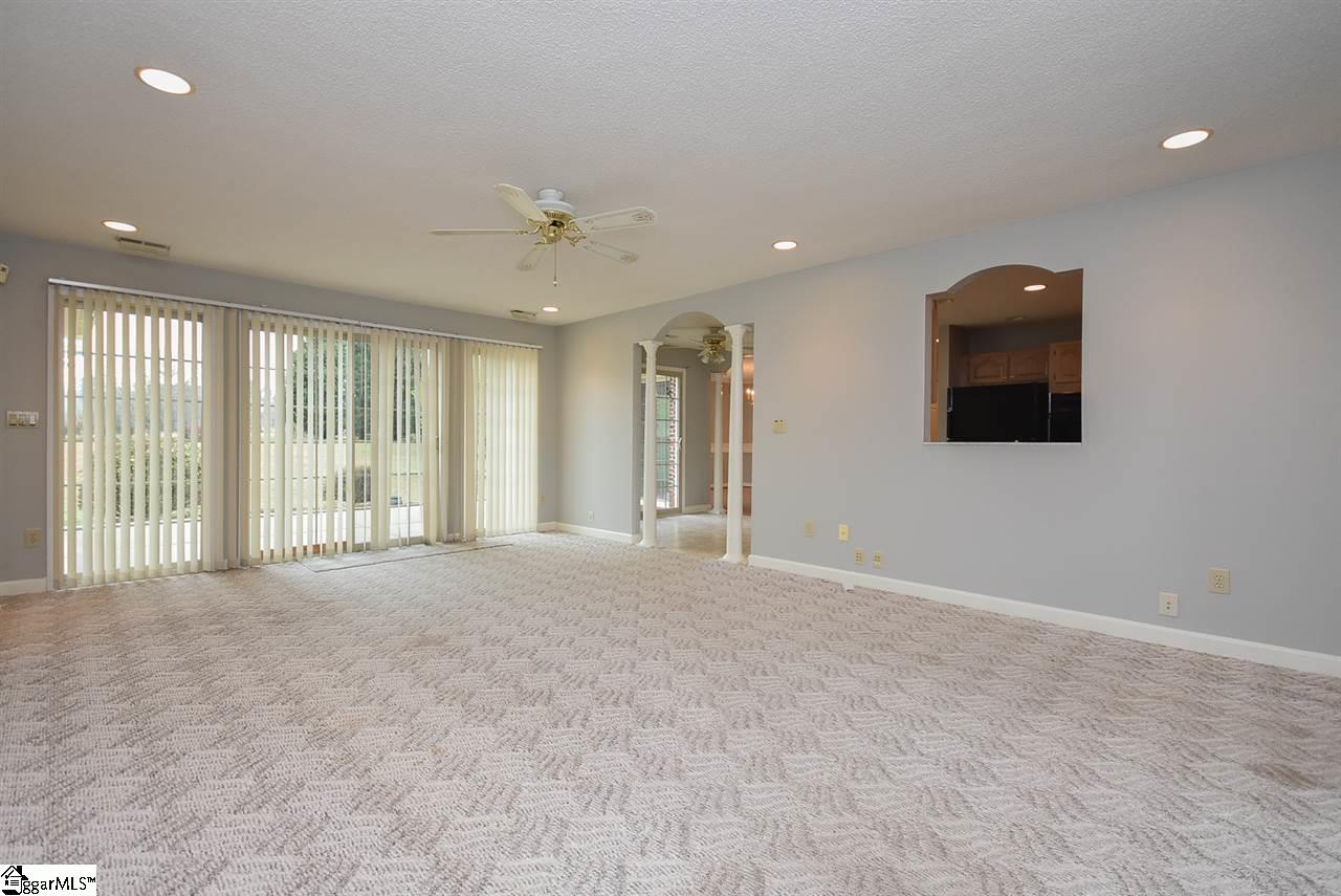 2411 Roper Mountain Road Simpsonville, SC 29681 - Photo 6 of 36 Gallery Image 6
