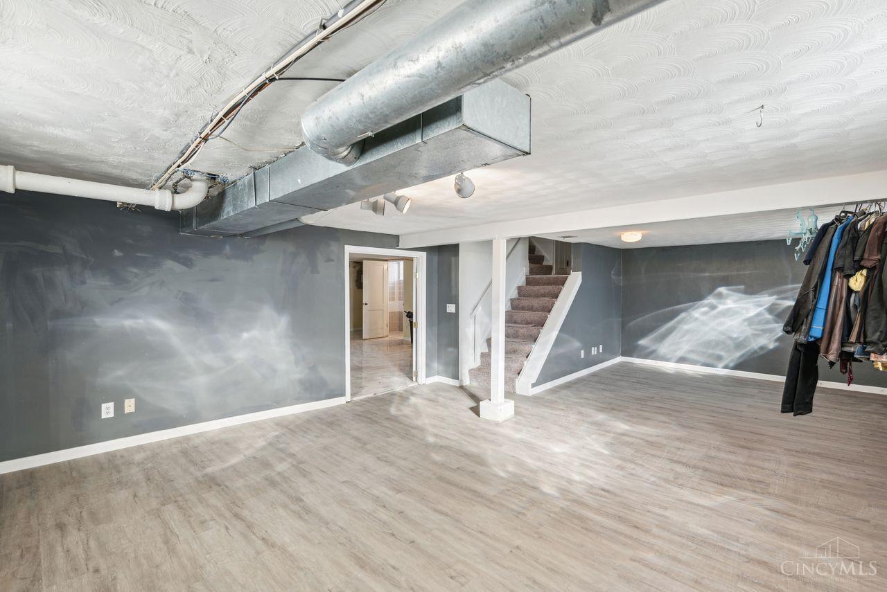 3309 West Galbraith Road Cincinnati, OH 45239 - Photo 27 of 35 Gallery Image 27