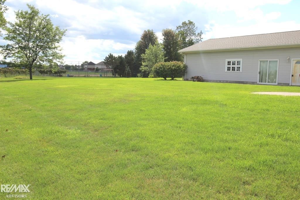 29800 Hickey Road Chesterfield, MI 48051 - Photo 5 of 23