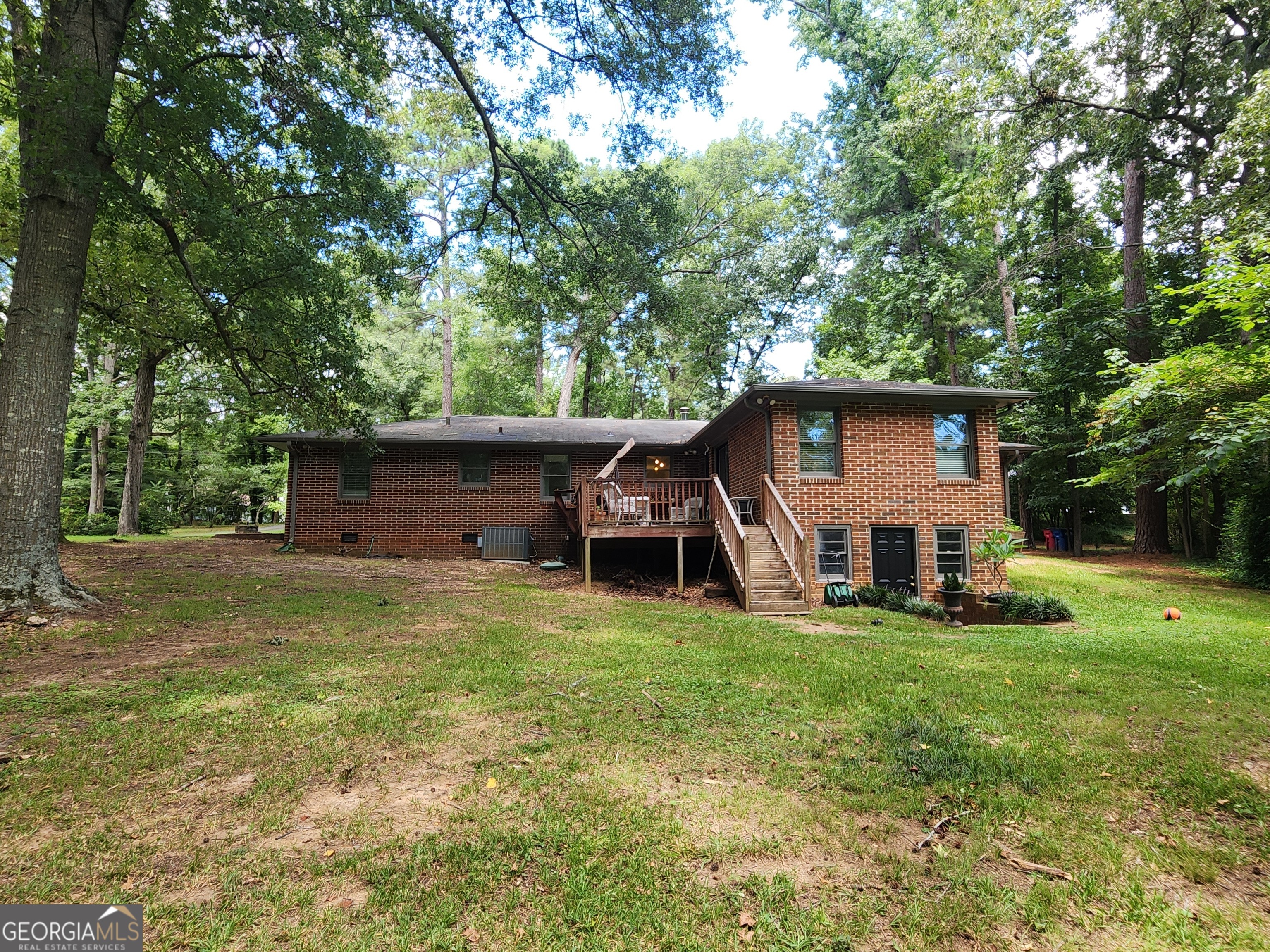 807 Wera Place Macon, GA 31210 - Photo 35 of 46 a view of a house with a yard