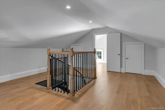 $1,750,000 | 22 Fort Salonga Road, Centerport, NY 11721