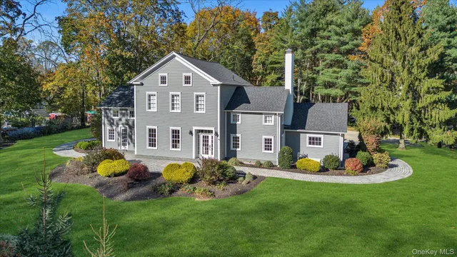 $1,750,000 | 22 Fort Salonga Road, Centerport, NY 11721