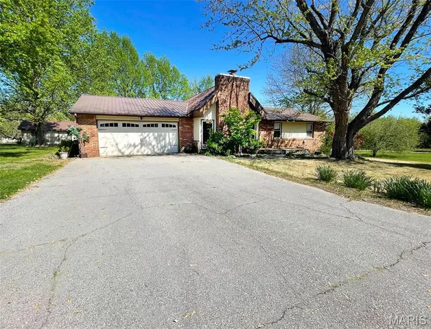 $209,500 | 39988 Billy Boulevard, Campbell, MO 63933