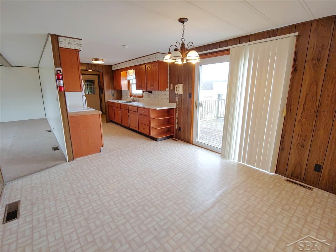 2289 South Barry Road Ithaca, MI 48847 - Photo 9 of 37 50031745-8.JPG