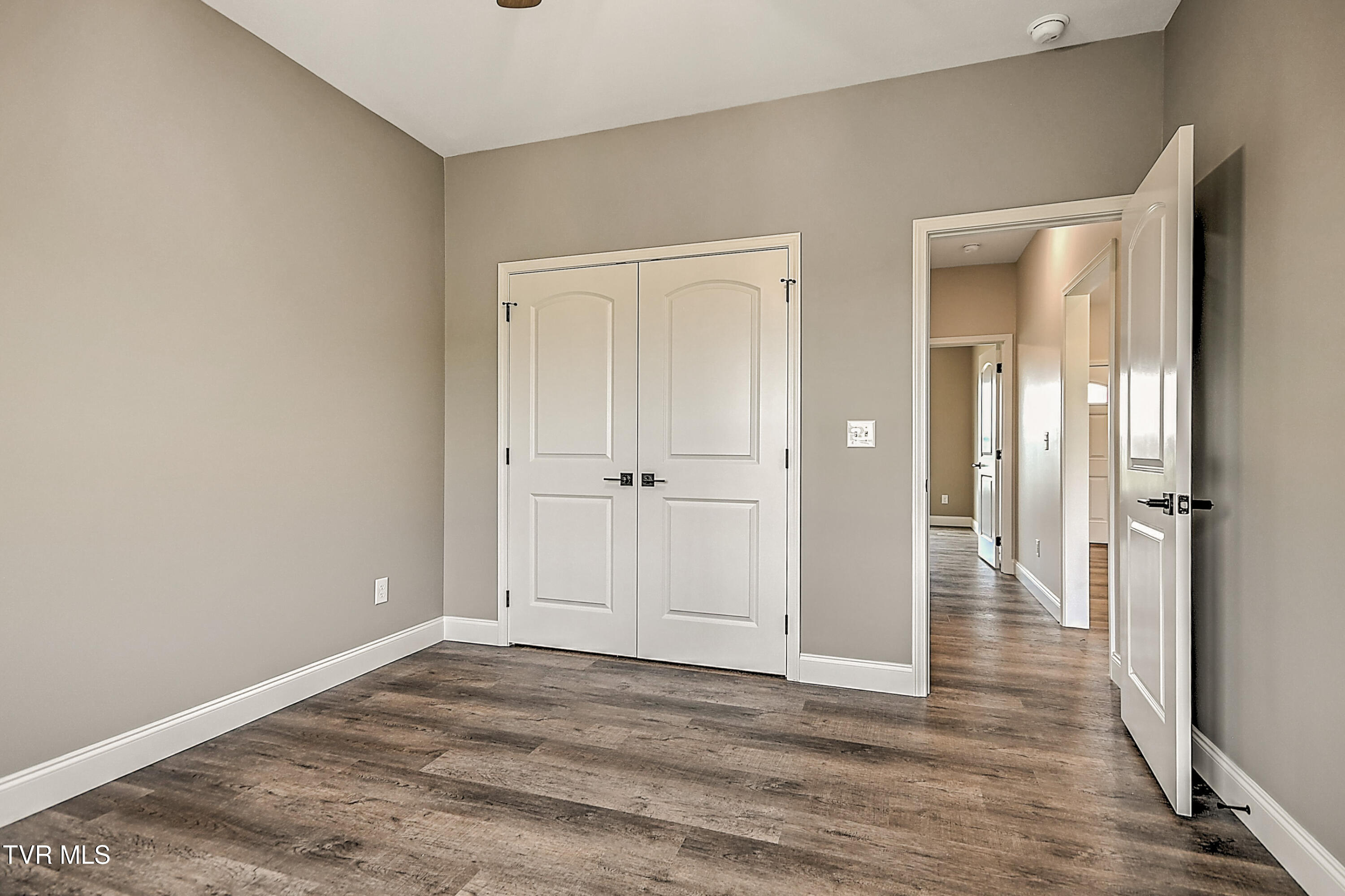 265 Red Tail Ridge, Unit LOT # 7 Greeneville, TN 37743 - Photo 17 of 41 205 Red Tail JK-18