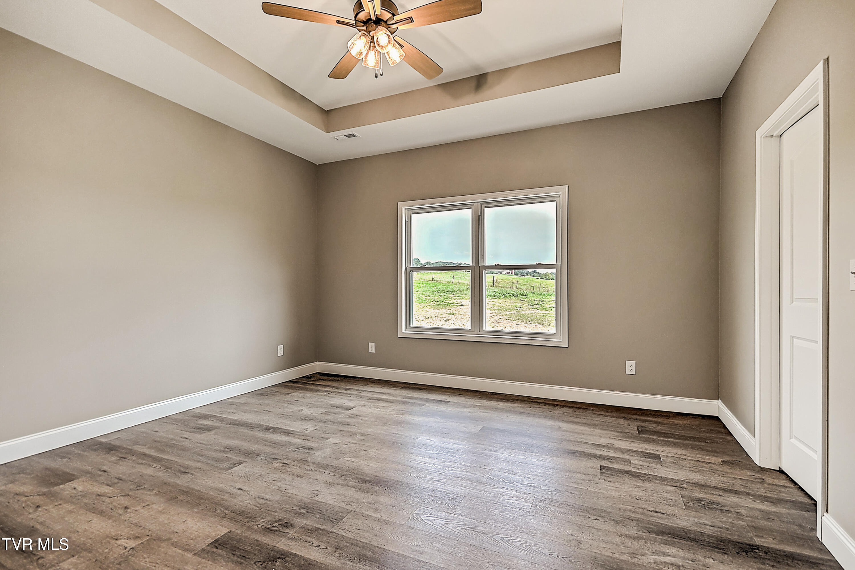 265 Red Tail Ridge, Unit LOT # 7 Greeneville, TN 37743 - Photo 21 of 41 205 Red Tail JK-22