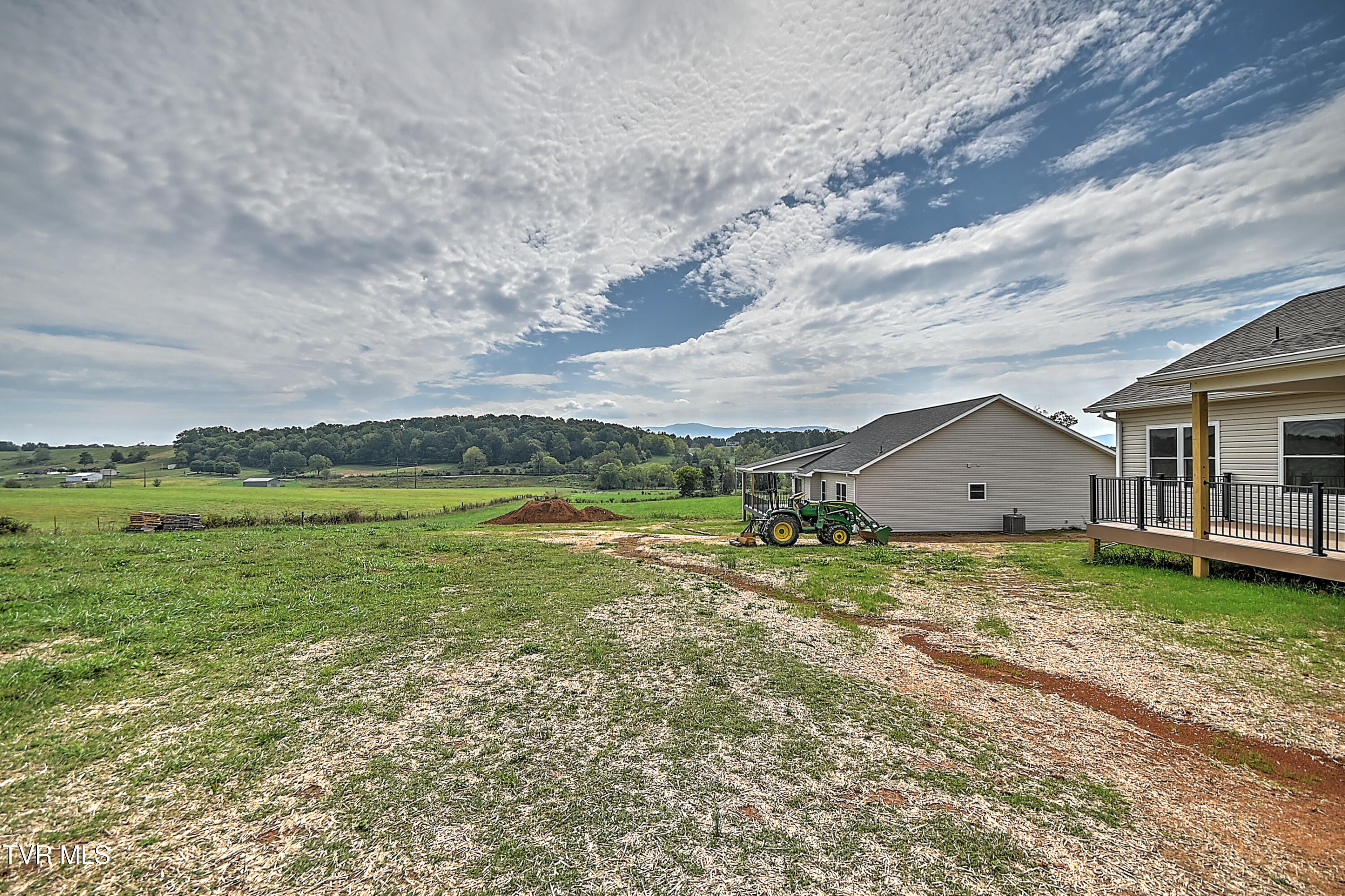 265 Red Tail Ridge, Unit LOT # 7 Greeneville, TN 37743 - Photo 35 of 41 205 Red Tail JK-36