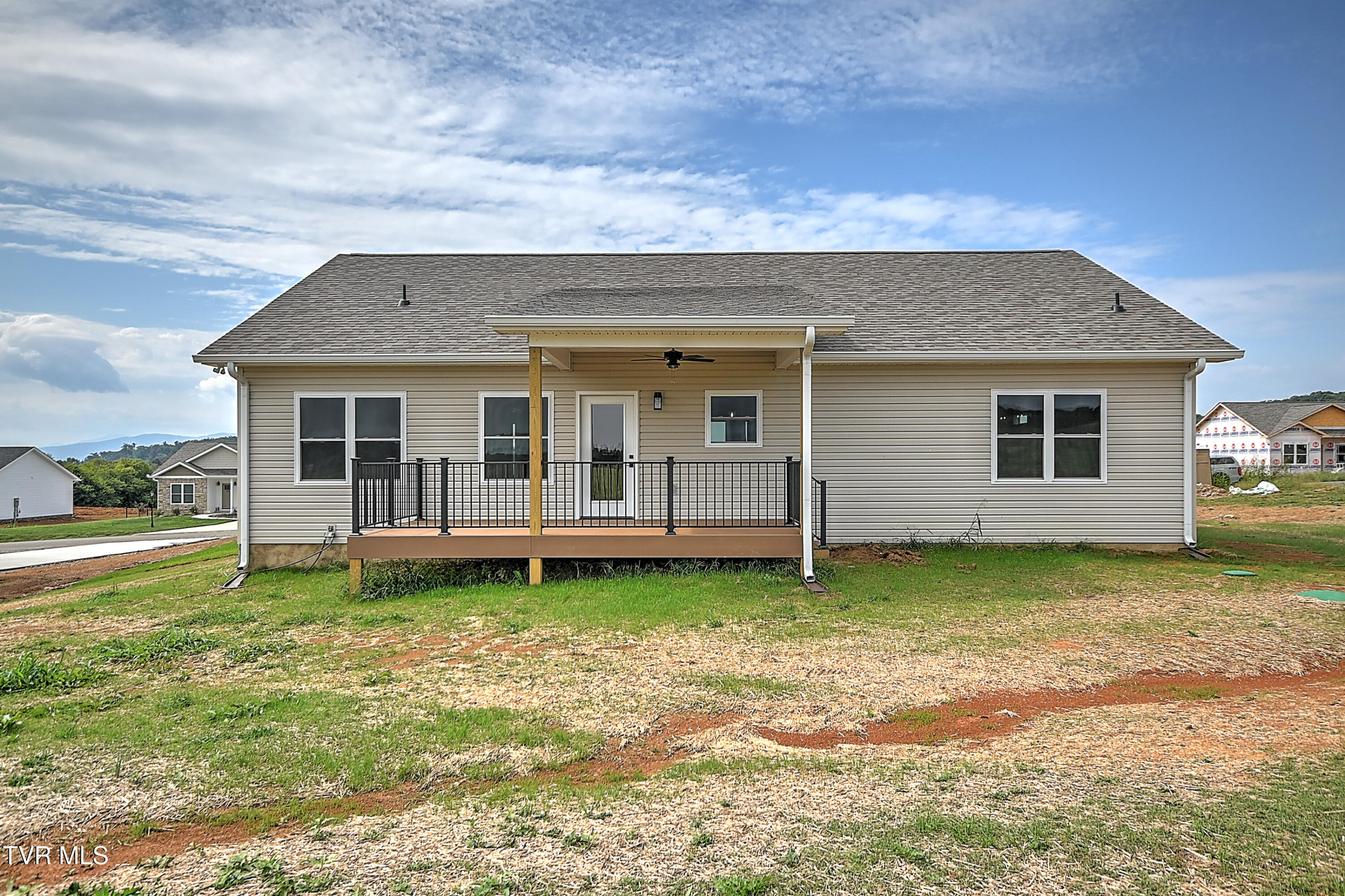 265 Red Tail Ridge, Unit LOT # 7 Greeneville, TN 37743 - Photo 37 of 41 205 Red Tail JK-38