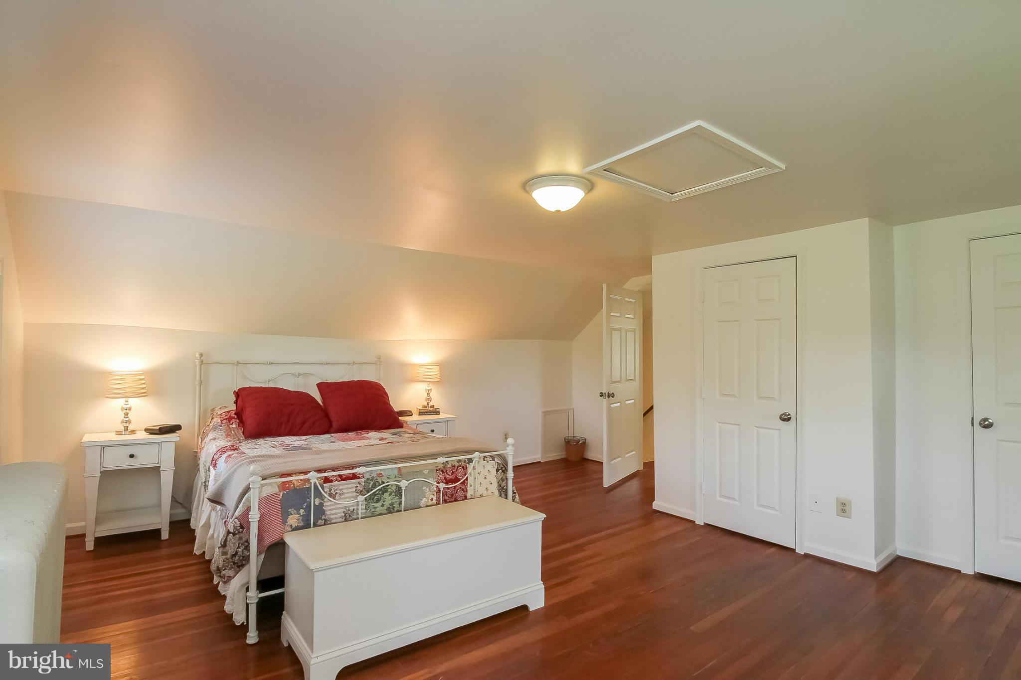 6225 Georgetown Road Broad Run, VA 20137 - Photo 24 of 30 Bedroom (Master)