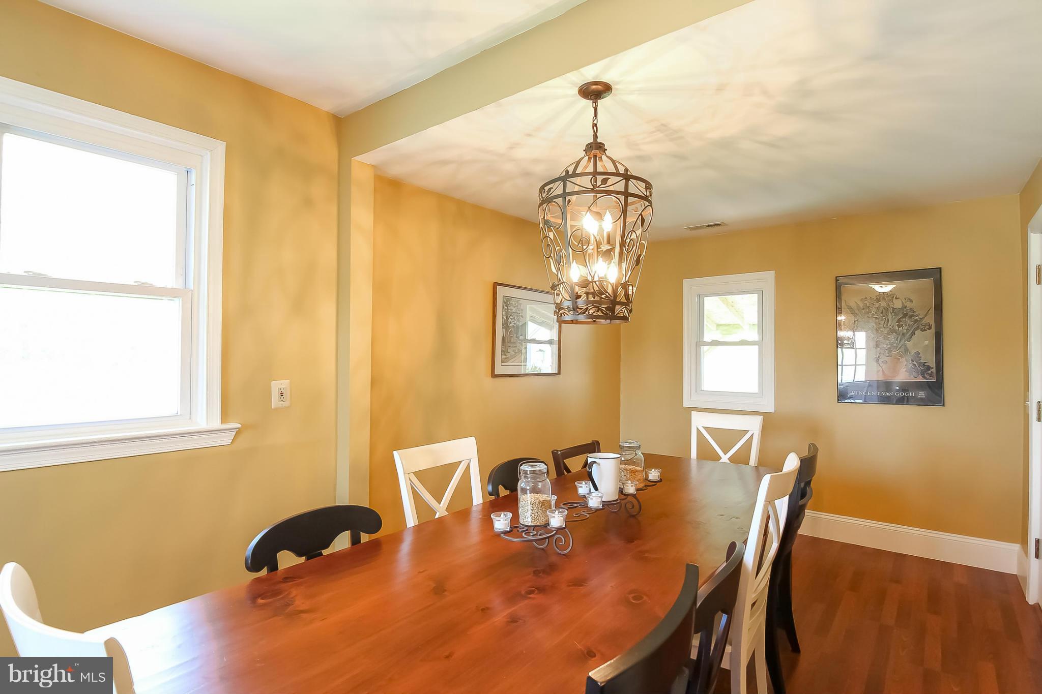 6225 Georgetown Road Broad Run, VA 20137 - Photo 8 of 30 Dining Room