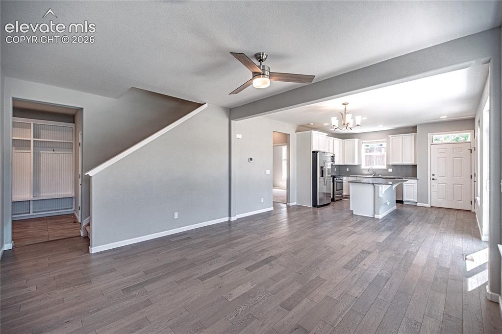 1306 Promontory Bluff View Colorado Springs, CO 80921 - Photo 10 of 39
