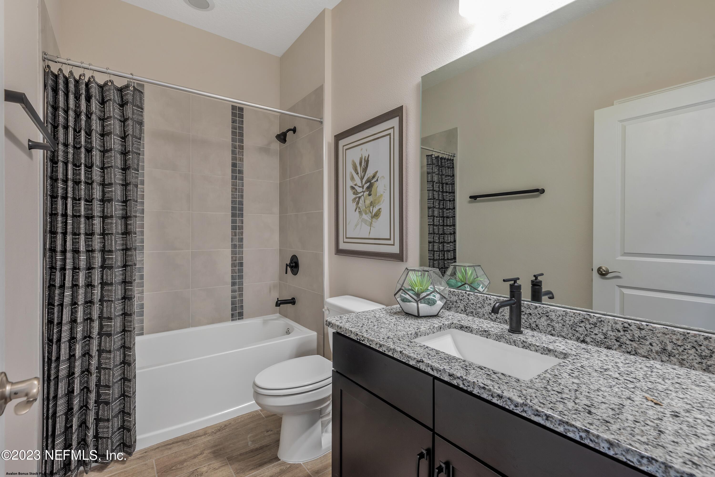 62 Holly Ridge Way Street St. Augustine, FL 32092 - Photo 17 of 20 5 Avalon Bonus Stock Photo Bath 2