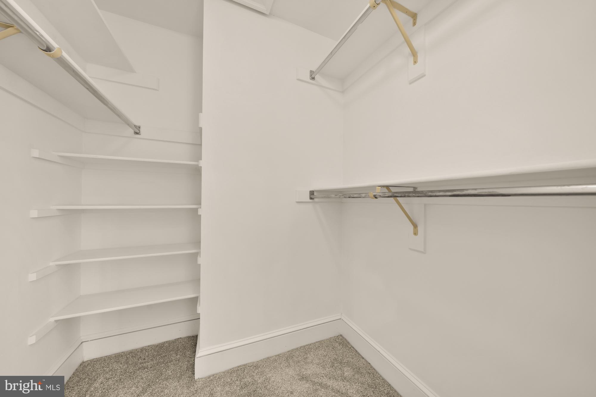 8301 Rising Ridge Way Bethesda, MD 20817 - Photo 40 of 60