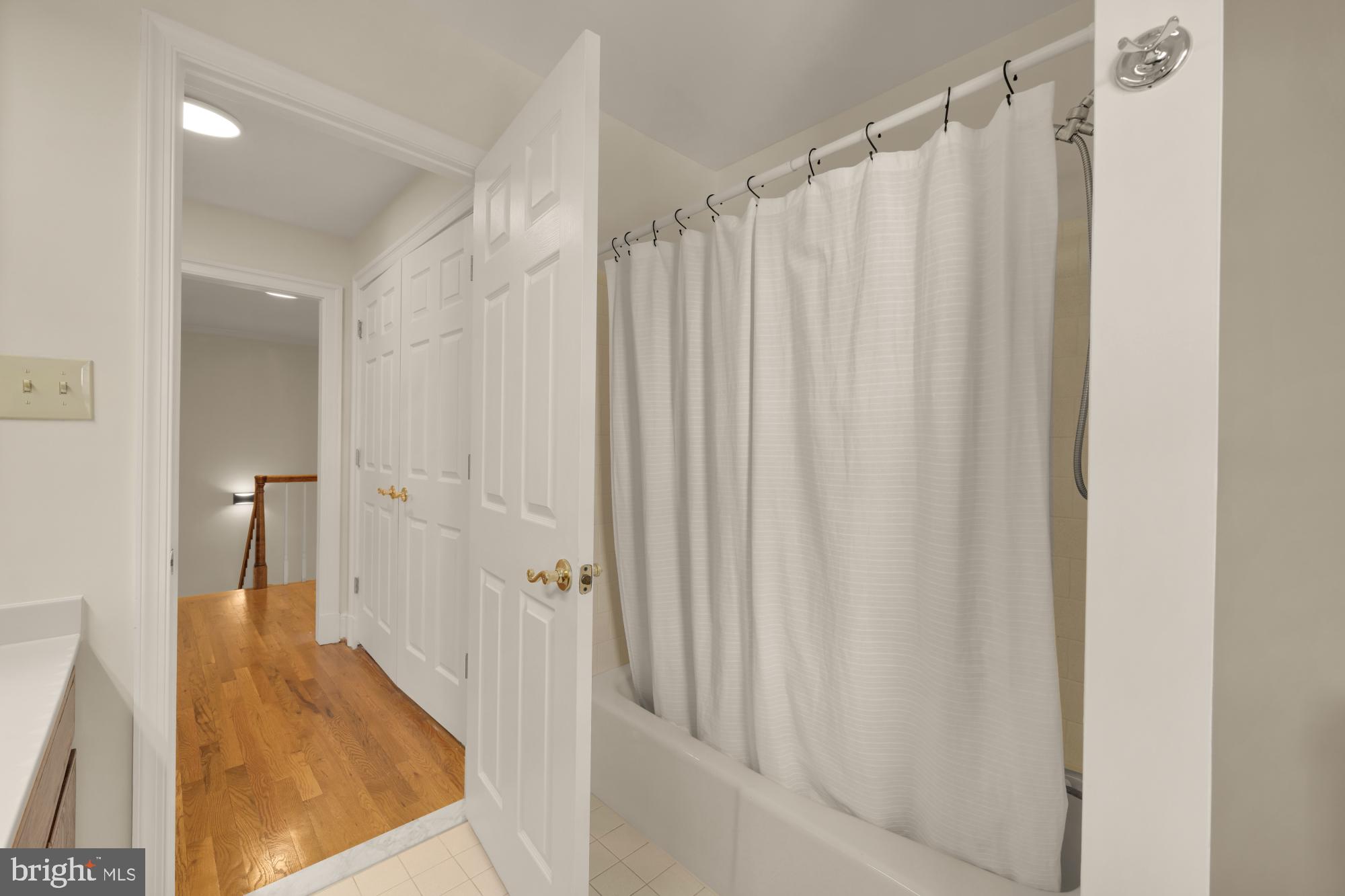 8301 Rising Ridge Way Bethesda, MD 20817 - Photo 46 of 60