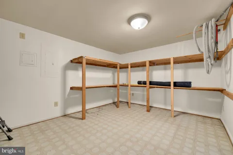 $1,199,999 | 8301 Rising Ridge Way, Bethesda, MD 20817