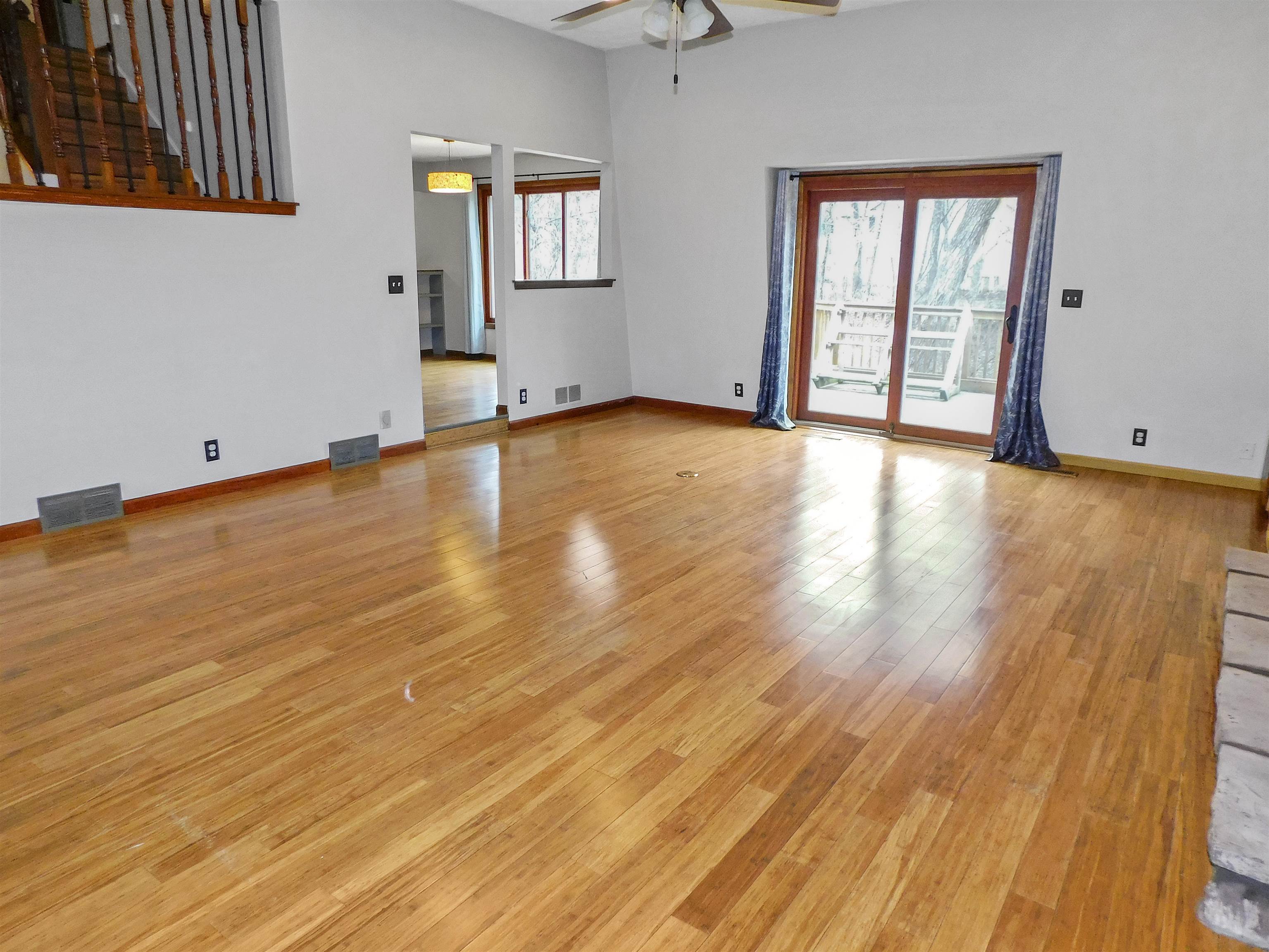 10312 Ardis Road Roscoe, IL 61073 - Photo 21 of 57 Gallery Image 21