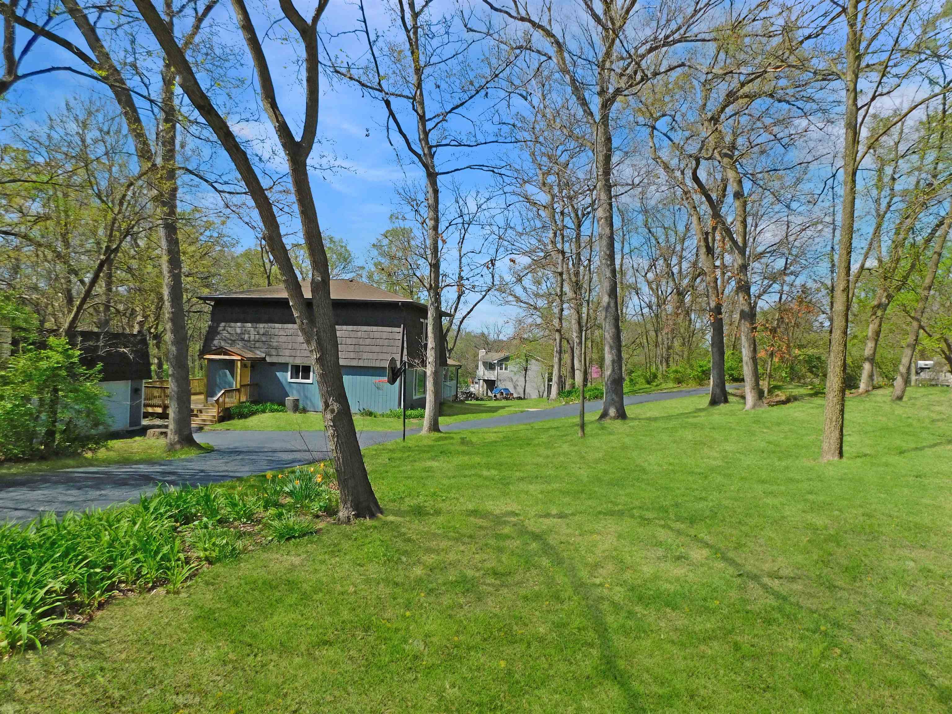 10312 Ardis Road Roscoe, IL 61073 - Photo 43 of 57 Gallery Image 43