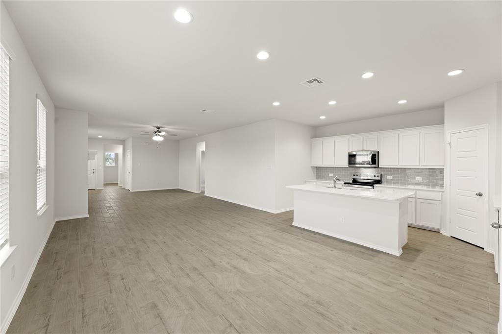 1715 Teton River Drive Blue Ridge, TX 75424 - Photo 13 of 28 a view of kitchen with wooden floor
