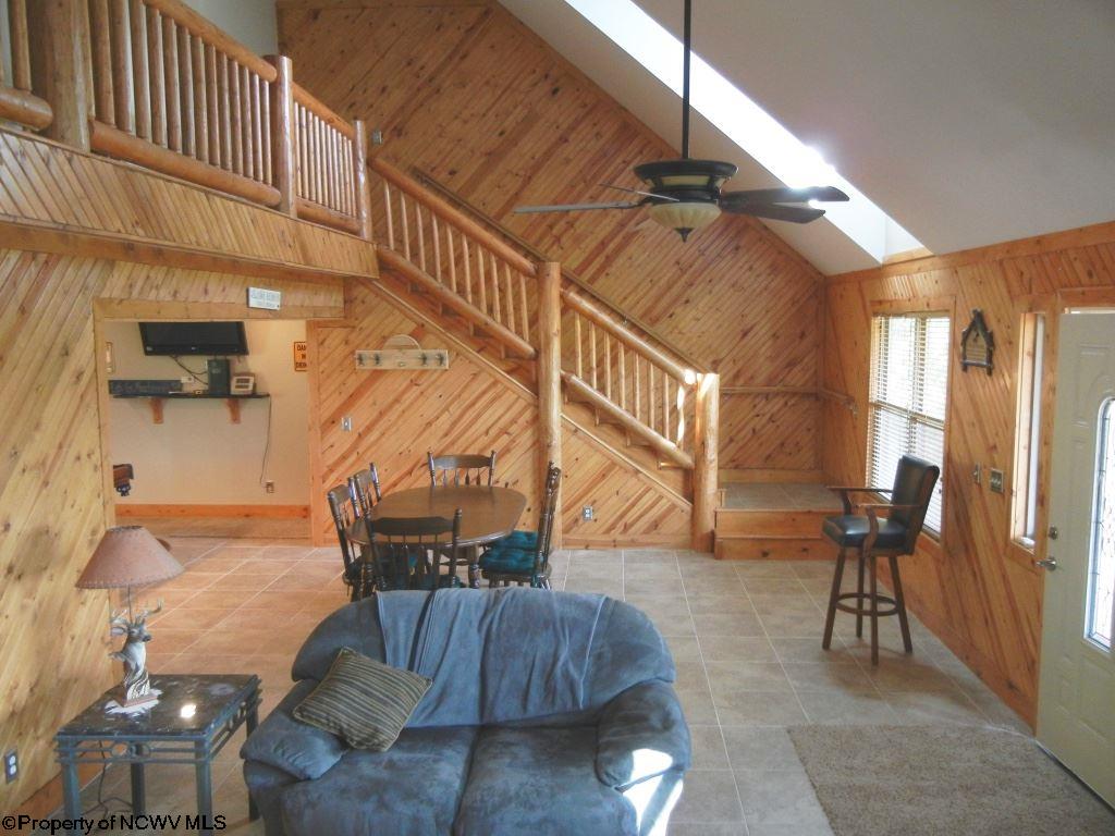 1 Rt Road Grafton, WV 26354 - Photo 4 of 17 Gallery Image 4