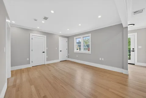 $1,500,000 | 29 Hanson Street, Unit 2, Somerville, MA 02143