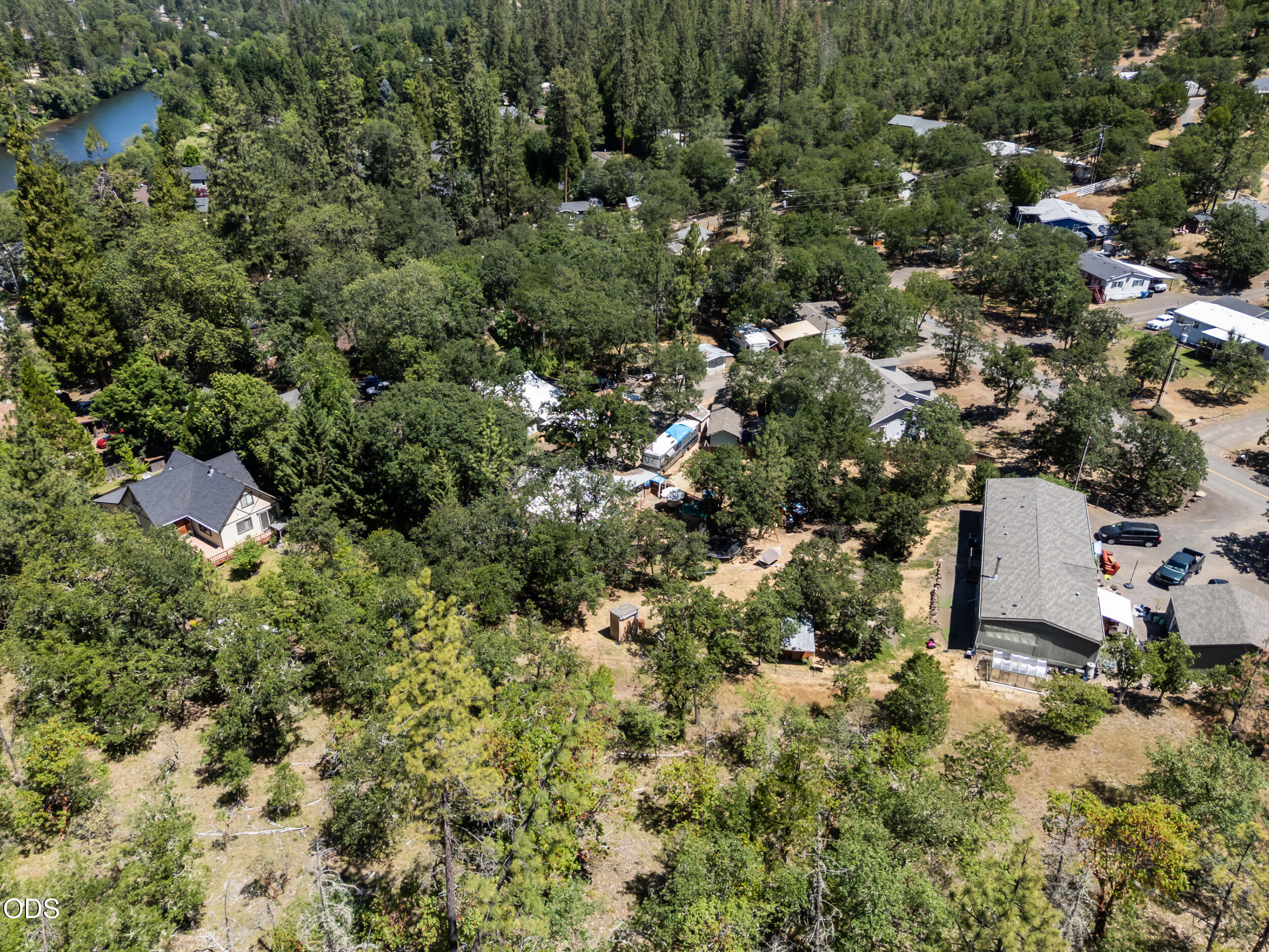 104 Fir Street Shady Cove, OR 97539 - Photo 29 of 37