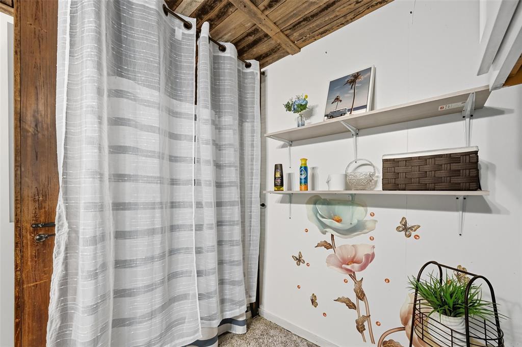 5100 Murphy Road Sachse, TX 75048 - Photo 22 of 38 a view of utility room