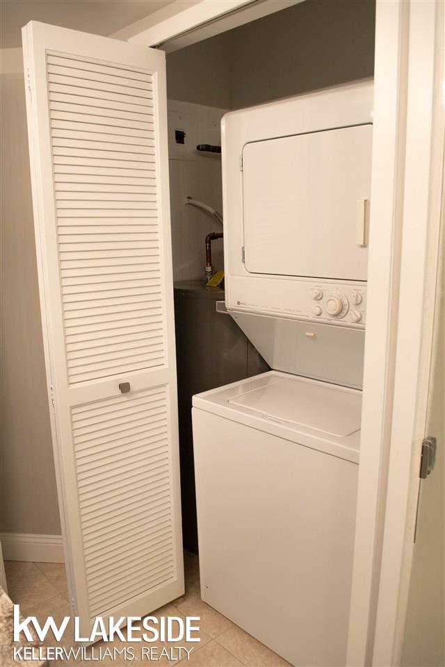 31693 South River Road, Unit E Harrison Township, MI 48045 - Photo 24 of 26 Gallery Image 24