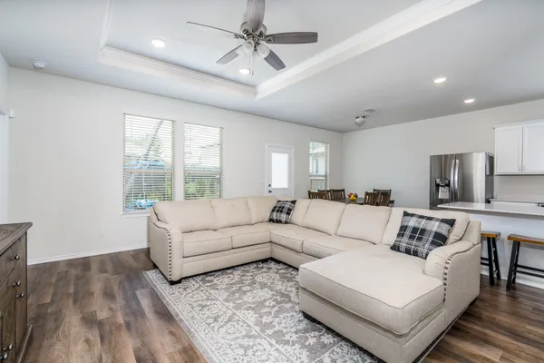 $2,050 | 4256 Pine Still Road, Conroe, TX 77304
