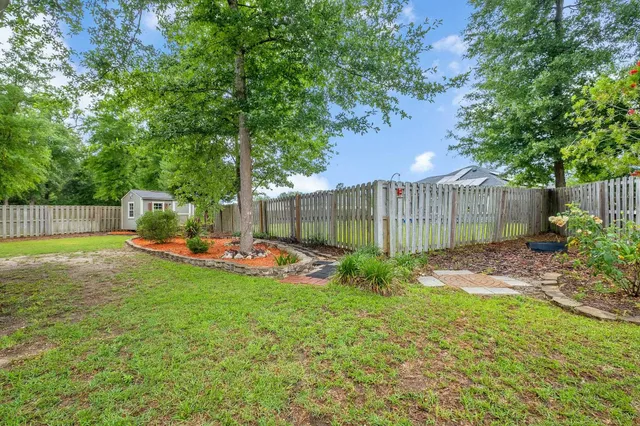 $325,000 | 227 Linzy Store Road, Crawfordville, FL 32327