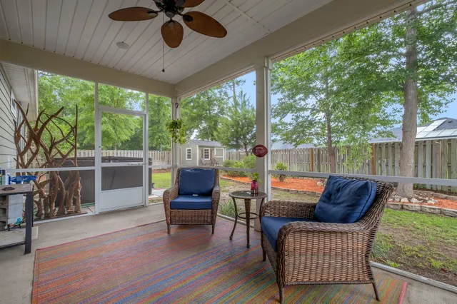 $325,000 | 227 Linzy Store Road, Crawfordville, FL 32327