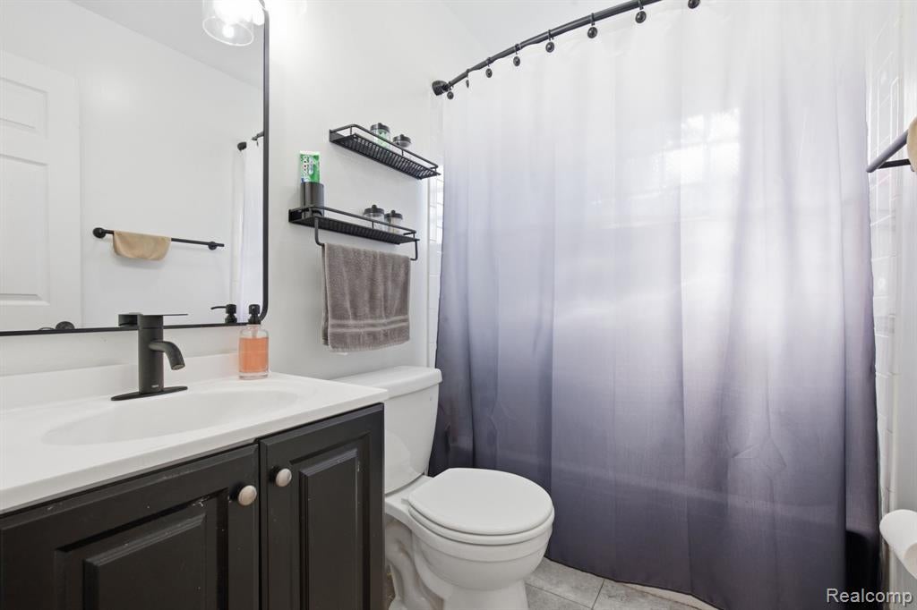22327 Wick Road Taylor, MI 48180 - Photo 17 of 35 Gallery Image 17