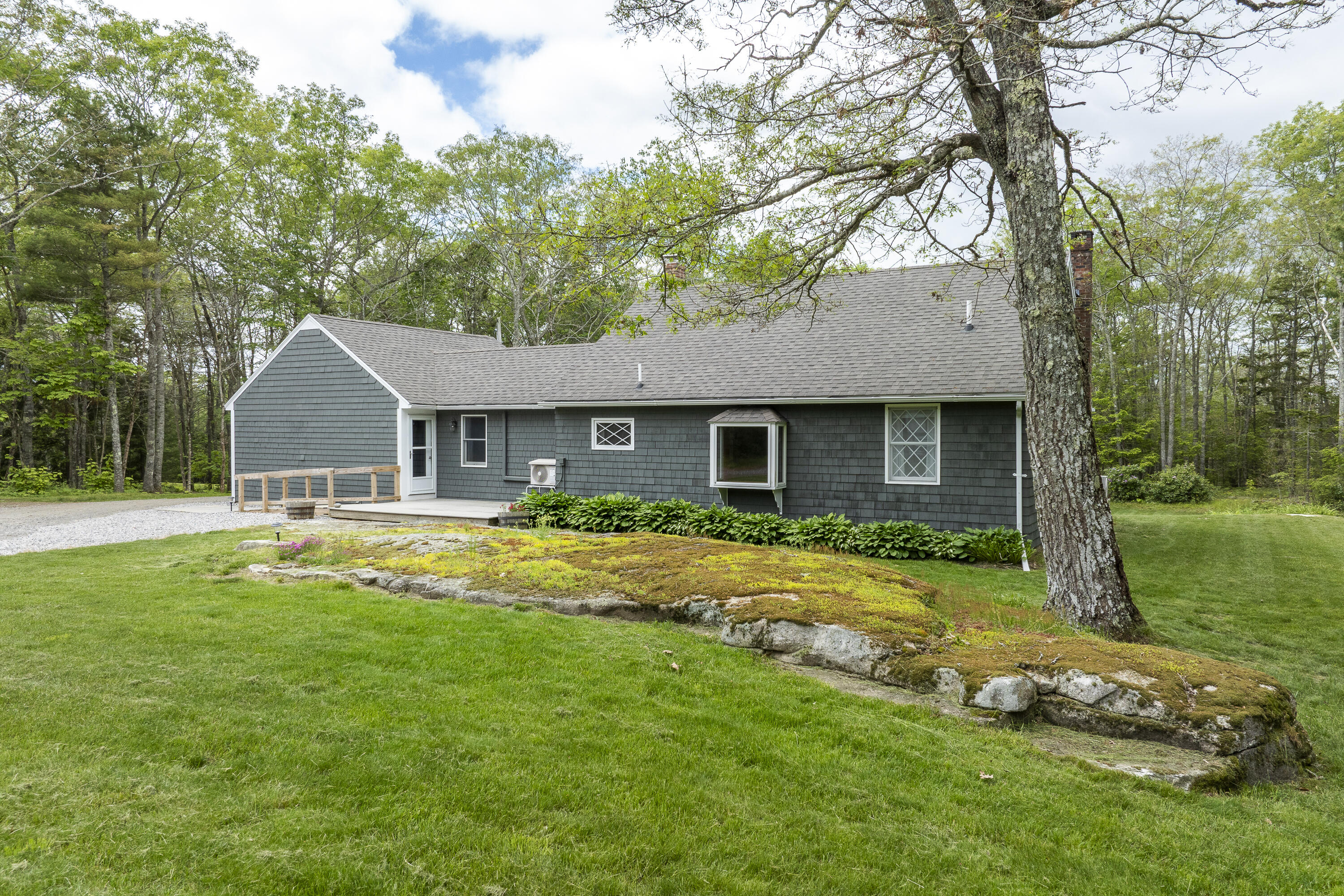 936 Highway 129 Walpole, ME 04573 - Photo 8 of 50 936 ME-129 Walpole, ME-16