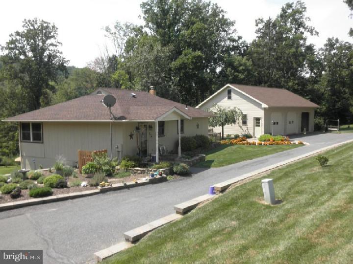88 A Forrest Road Mertztown, PA 19539 - Photo 2 of 21 Gallery Image 2