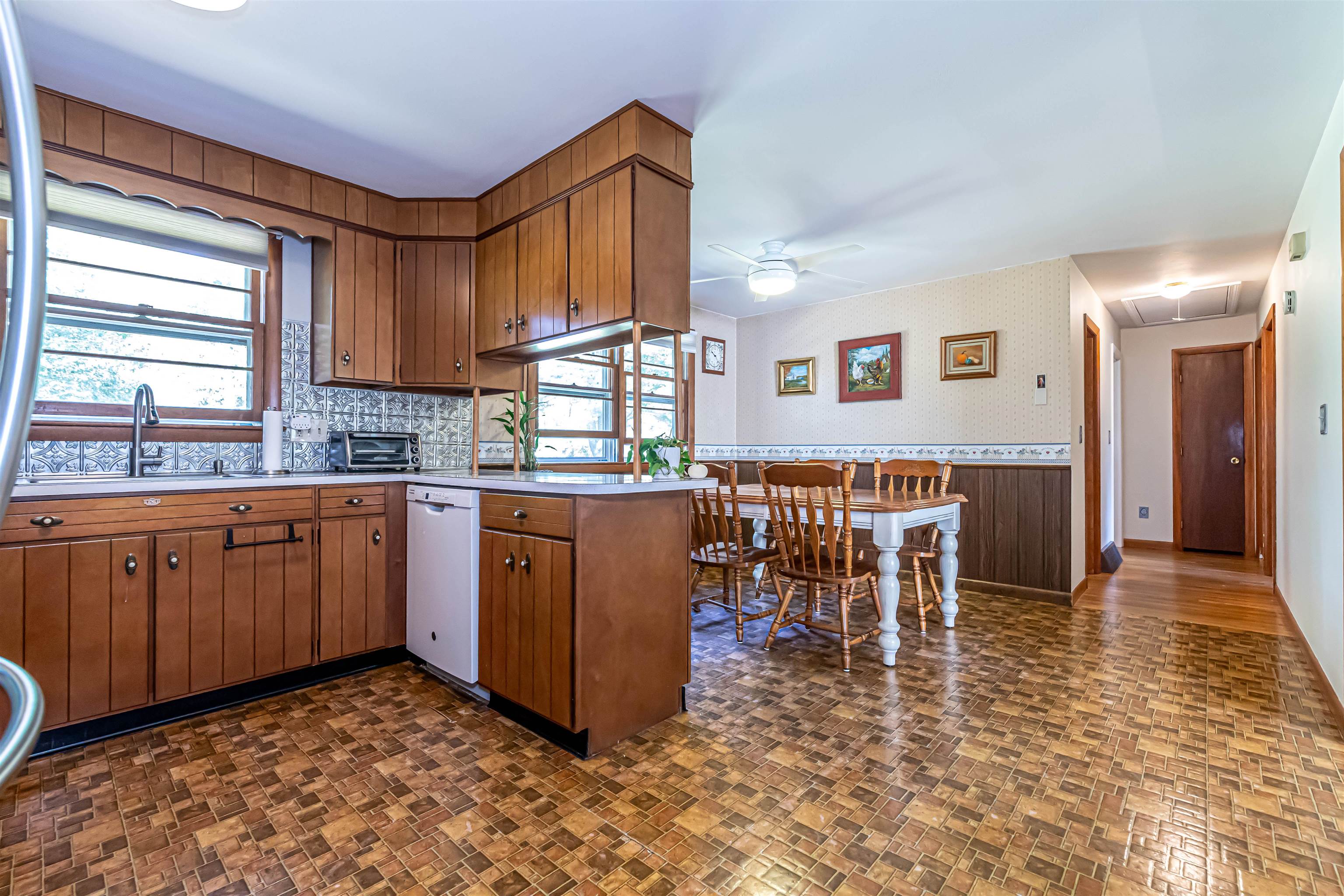 177 Naticook Road Merrimack, NH 03054 - Photo 13 of 44