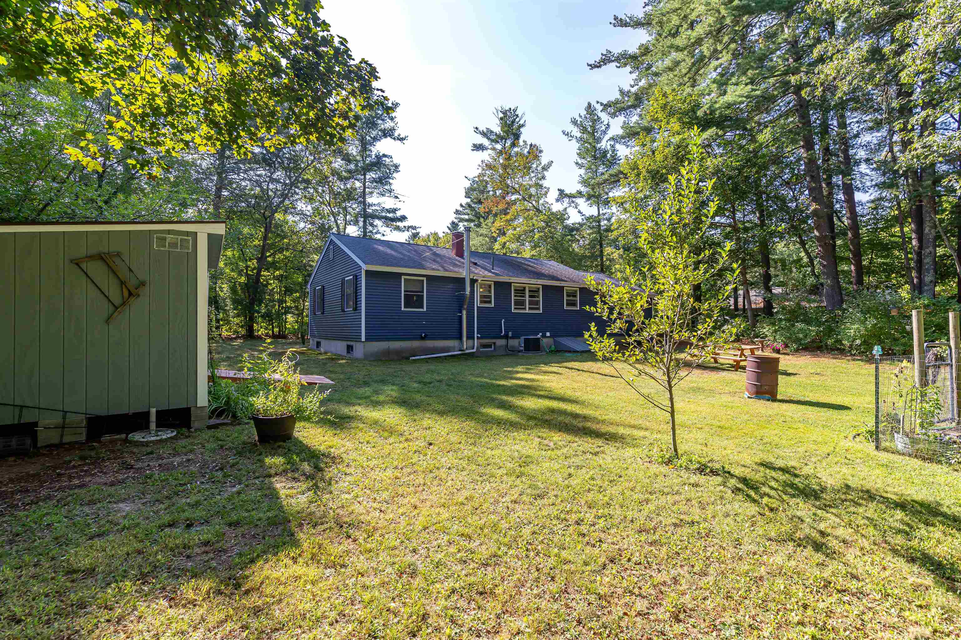 177 Naticook Road Merrimack, NH 03054 - Photo 4 of 44