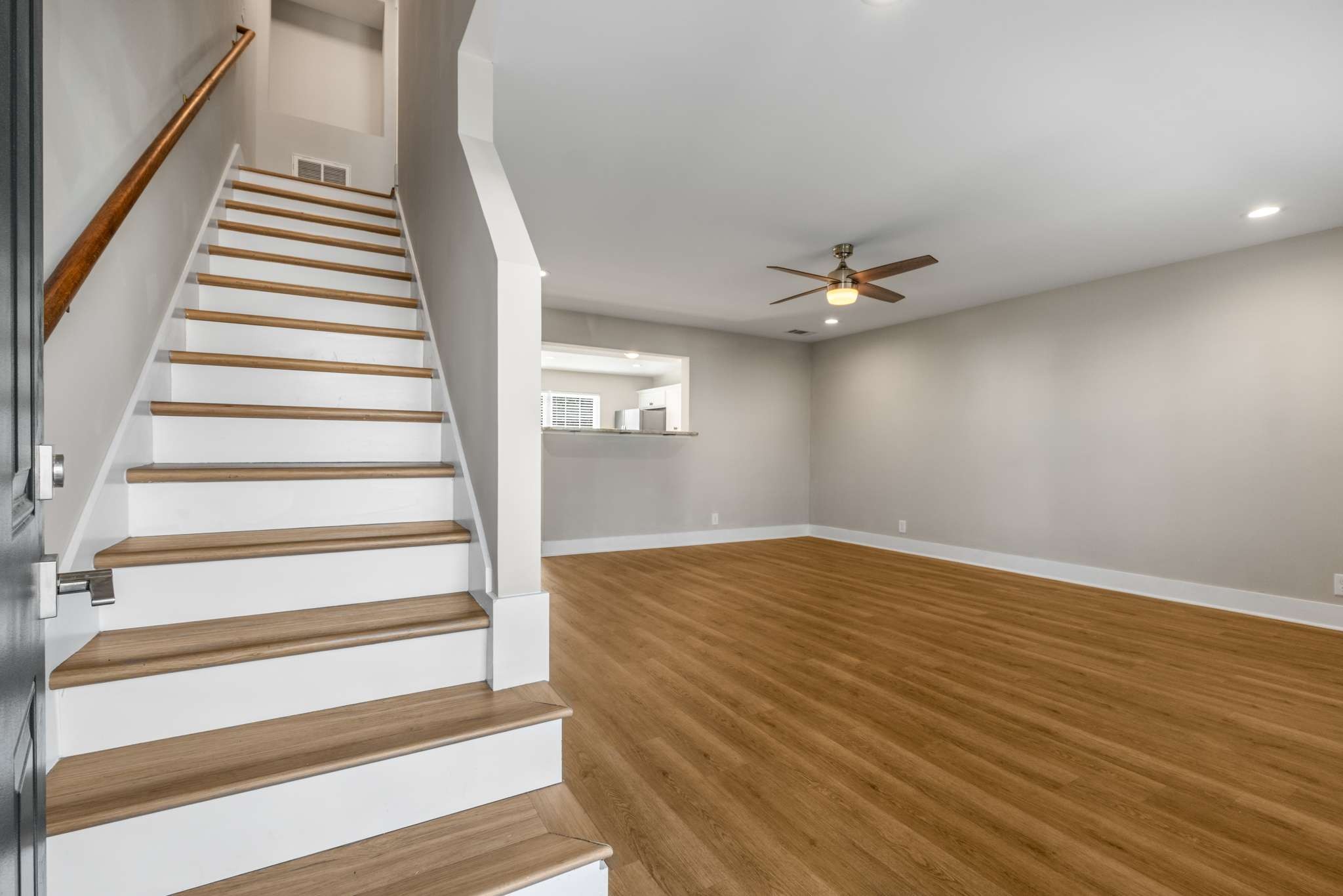 347 Shoshone Place Murfreesboro, TN 37128 - Photo 5 of 30