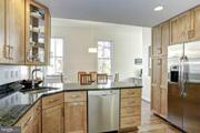 318 5th Street Northeast Washington, DC 20002 - Photo 10 of 21 Kitchen