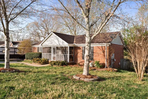 $374,500 | 102 Nimitz Circle, Ashland City, TN 37015