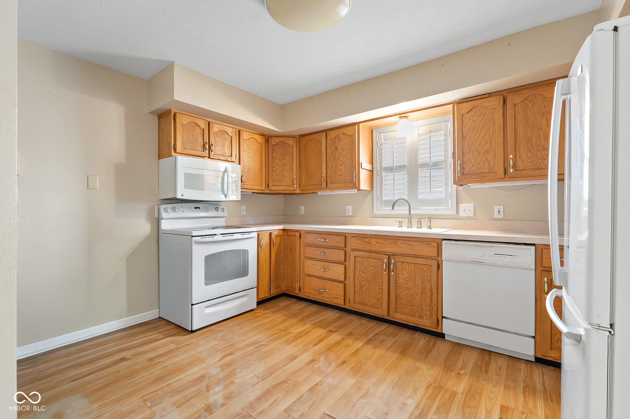 2103 Gilmore Street Columbus, IN 47201 - Photo 7 of 28