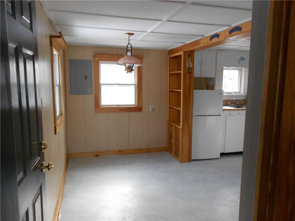 24 Basin Cove Road Harpswell, ME 04079 - Photo 13 of 28 Front entry and eat-in area of kitchen
