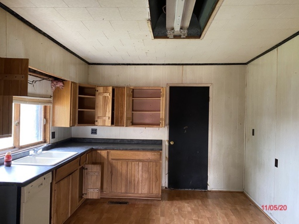 10180 South South Base Road Lynn, IN 47355 - Photo 6 of 32 Gallery Image 6
