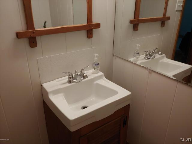143 Roemerville Road Greentown, PA 18426 - Photo 26 of 34 Gallery Image 26