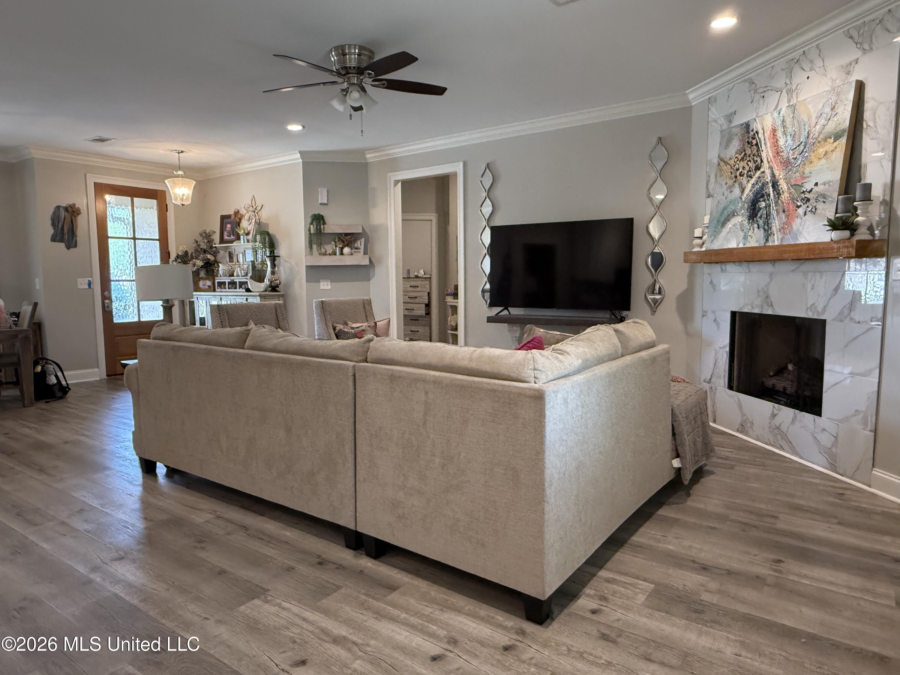 580 Hickory Place Brandon, MS 39047 - Photo 8 of 52 IMG_7639