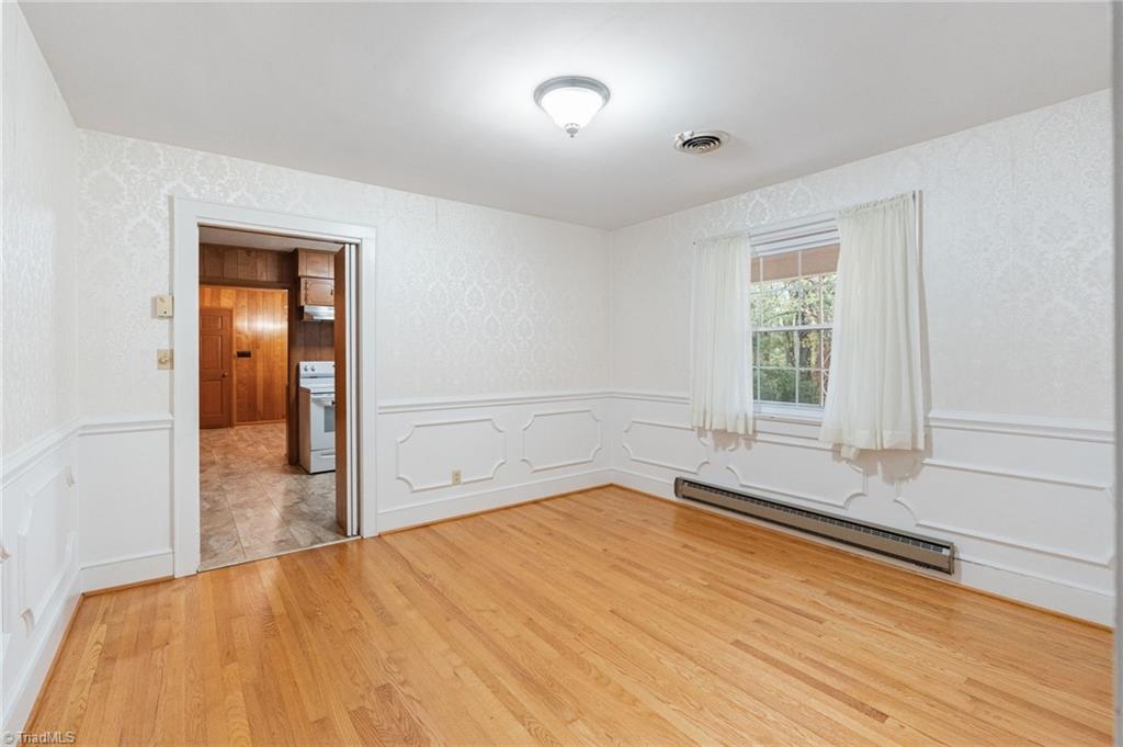 658 North Minton Road Wilkesboro, NC 28697 - Photo 11 of 37